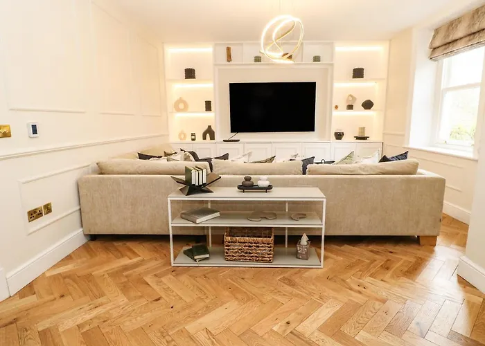 Holiday home Hillside House *