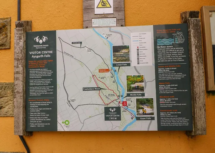 Holiday home Hillside House