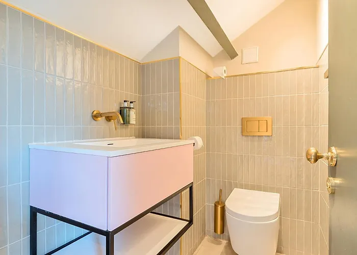 Holiday home Hillside House *